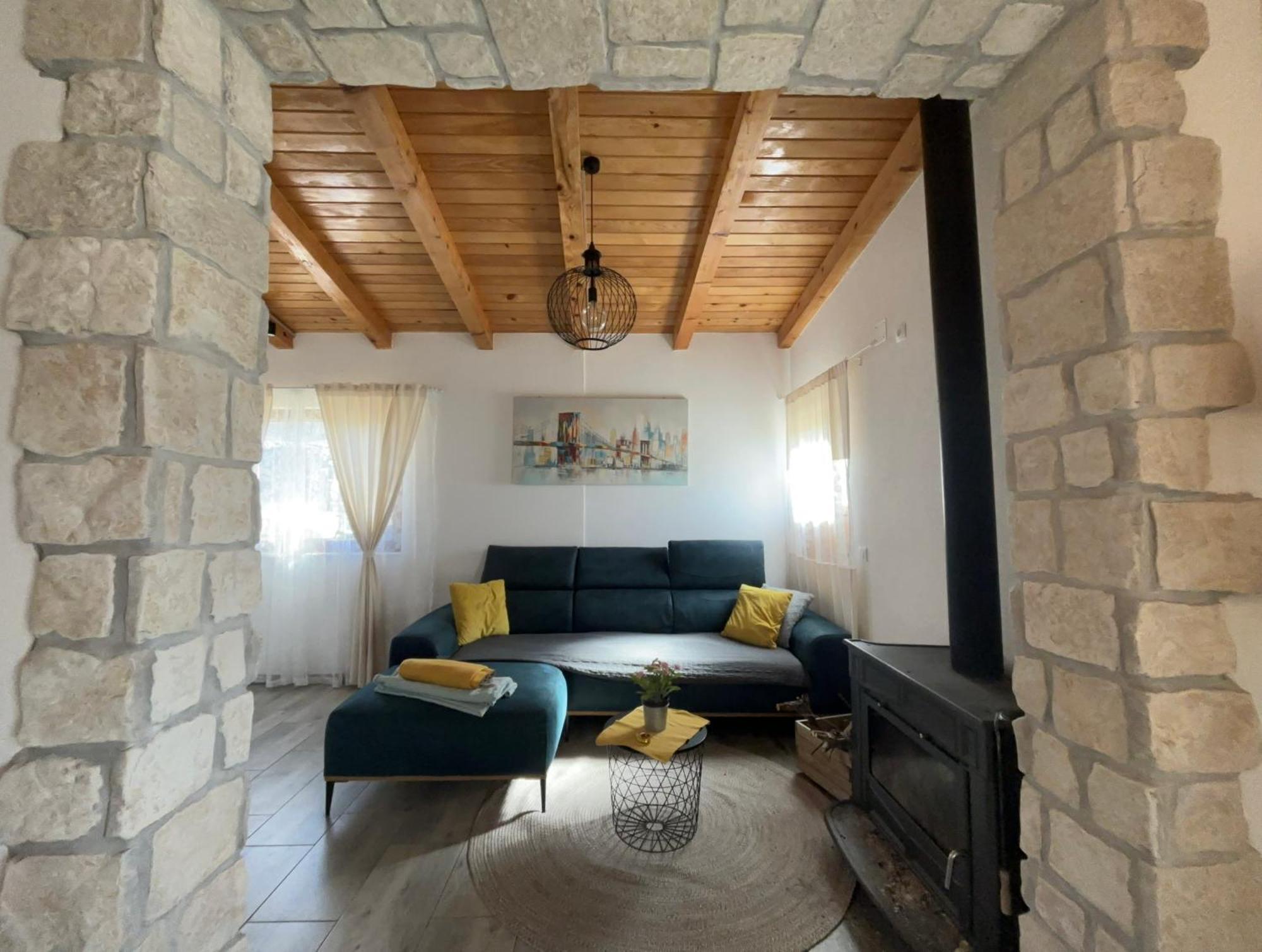 Luxury House Ivan With 4 Bedrooms Divojevici Exterior photo